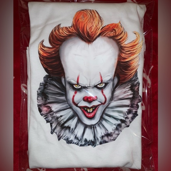 Custom Made Pennywise White Tee🎈 - Picture 2 of 3